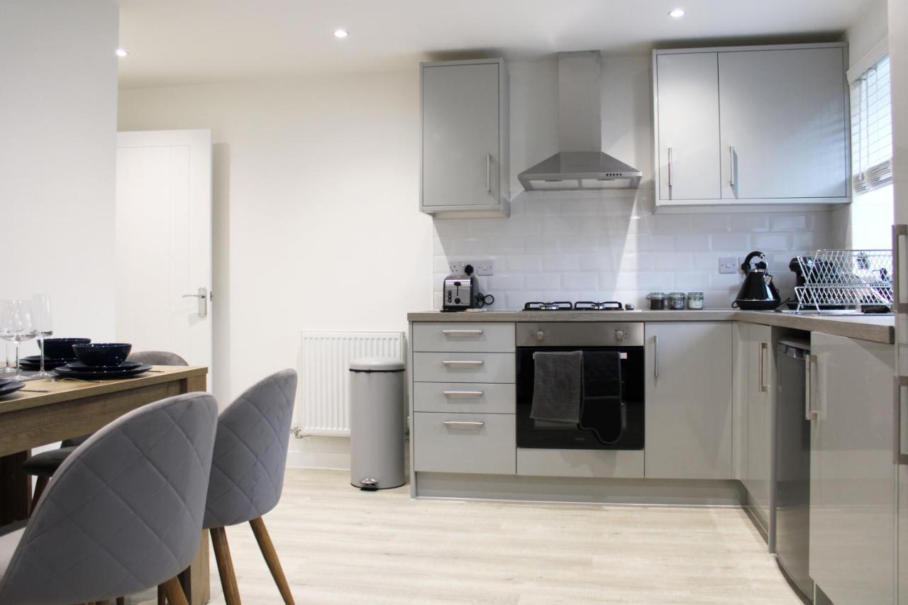Didcot - Private Flat With Garden & Parking 08 Leilighet Eksteriør bilde